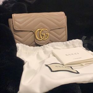 Gucci- GG Mini Marmont
